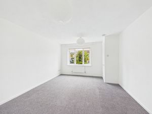 Lounge- click for photo gallery